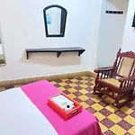 Hotel Puerta De Mar