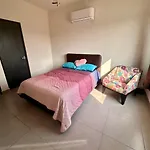 Porteno Abode