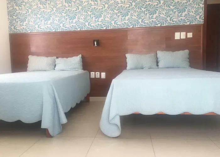 Aq Hotel
