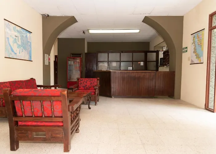 Hotel Santillana