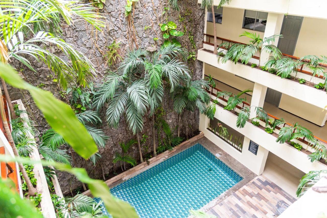 Grand Kyrios Hotel 3*