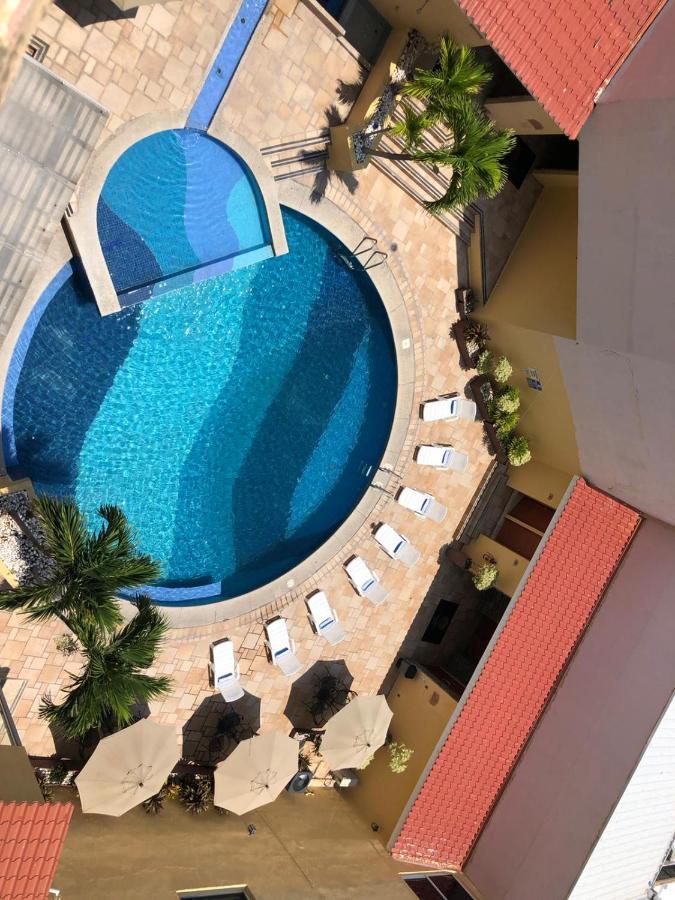 Comfort Hotel 3*