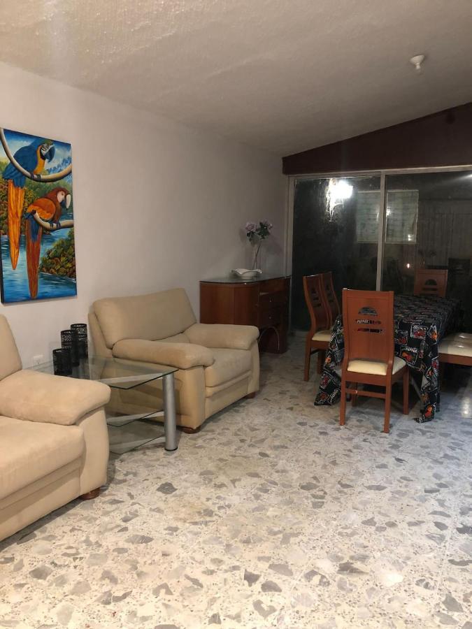 Real Veracruz: Con Alberca, Patio Y Garage! * Veracruz