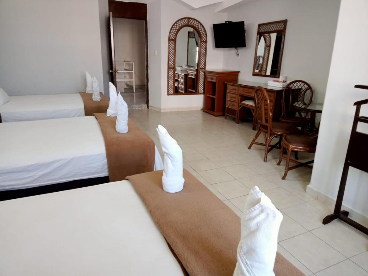 Santander - Malecon Hotel 2*