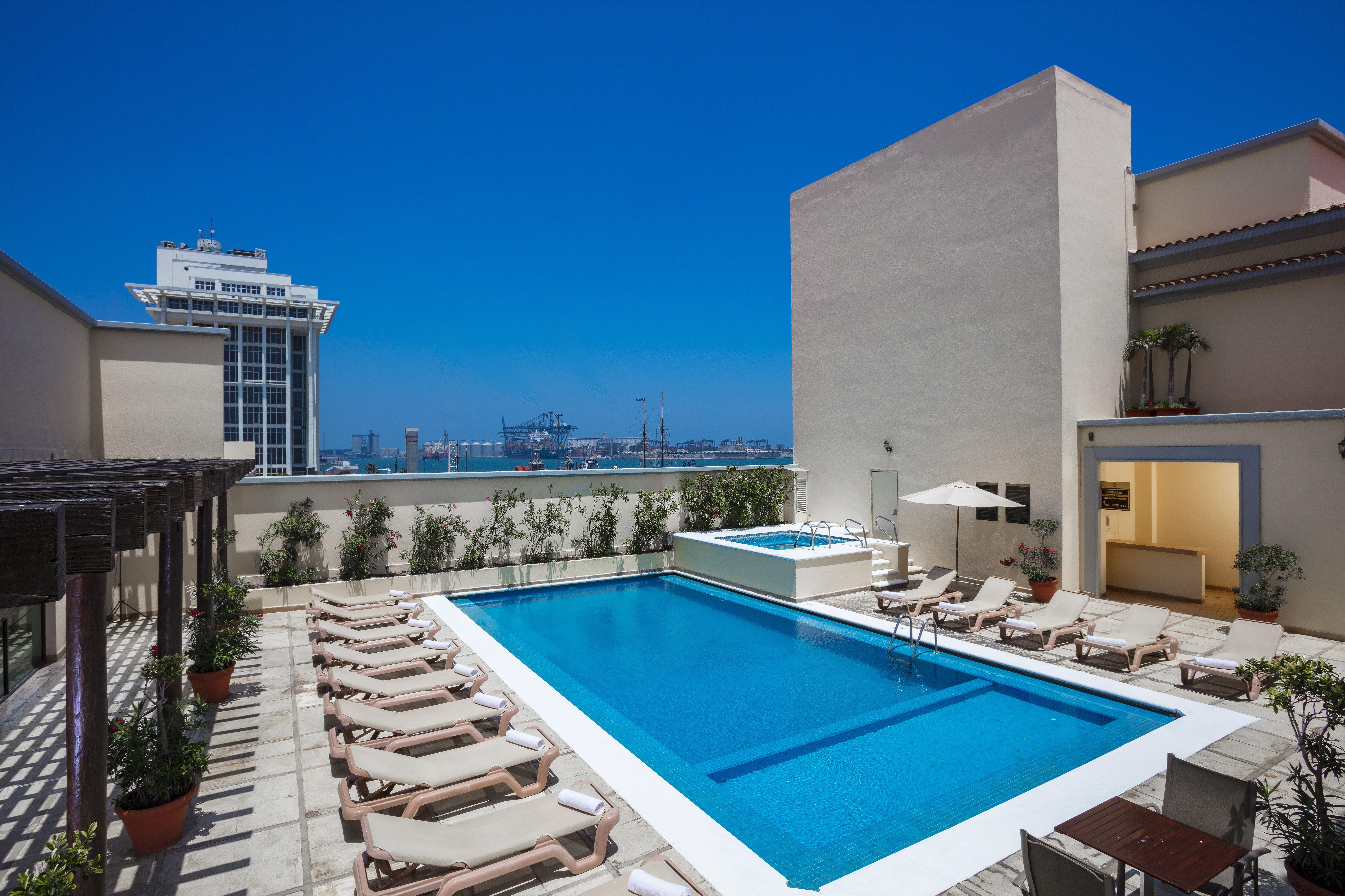 Hotel Fiesta Malecon