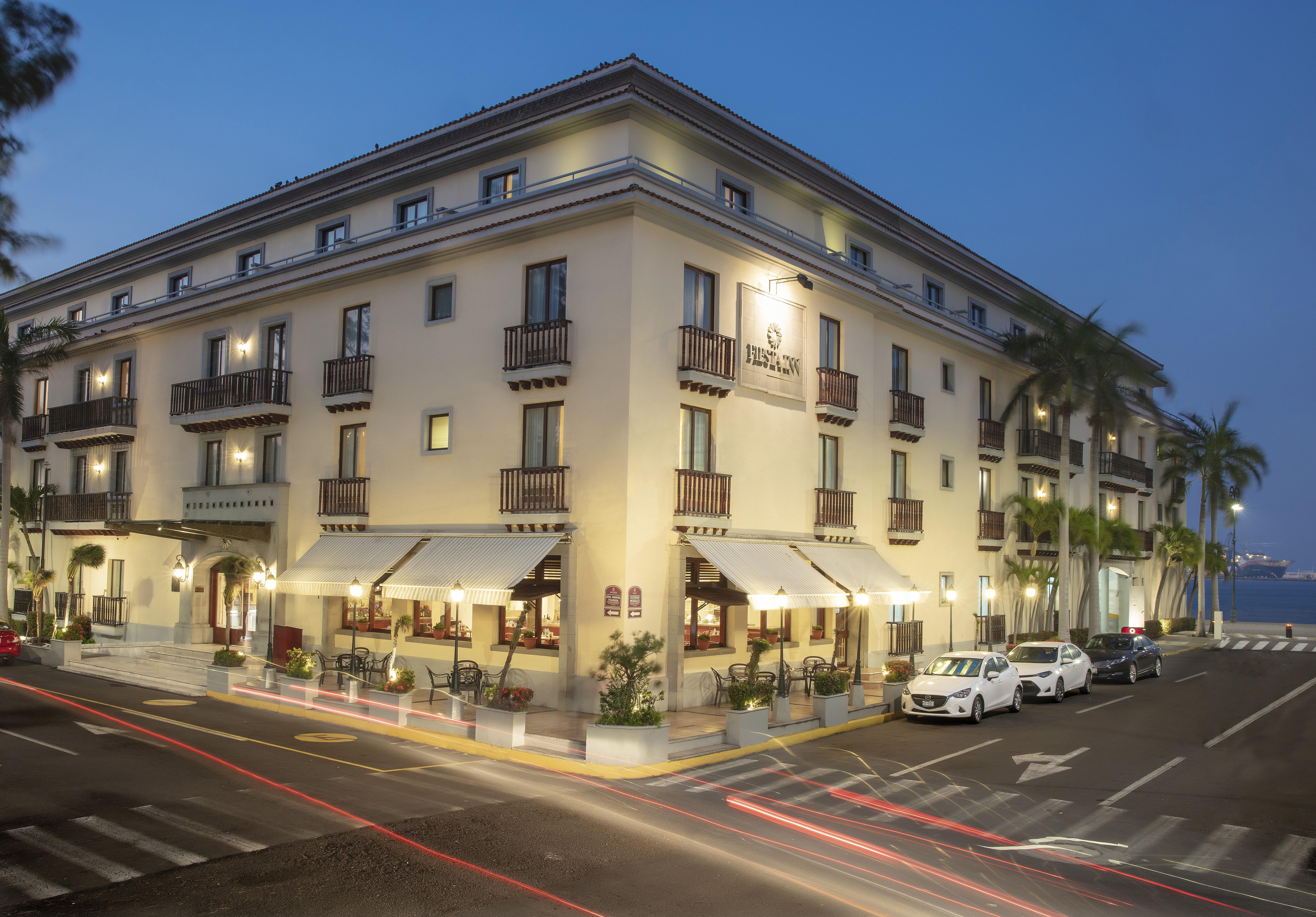 Hotel Fiesta Malecon