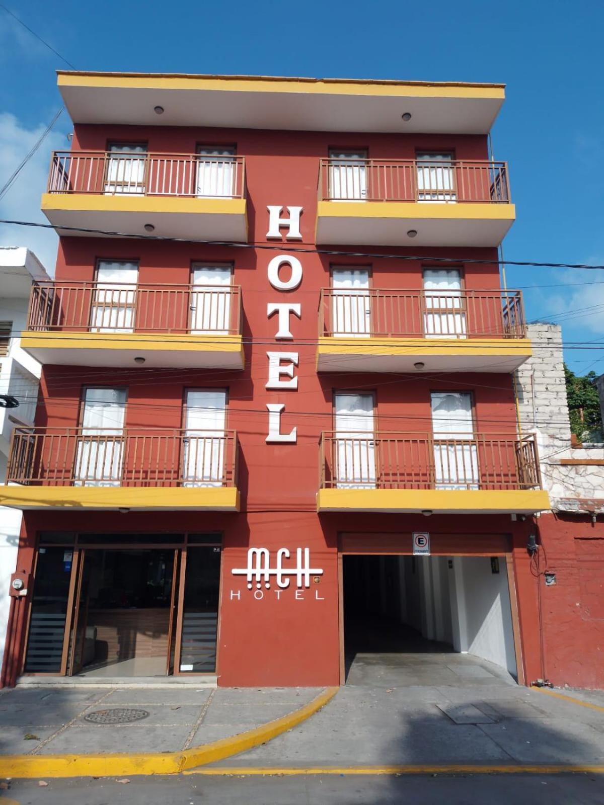 Hotel Mch 3*