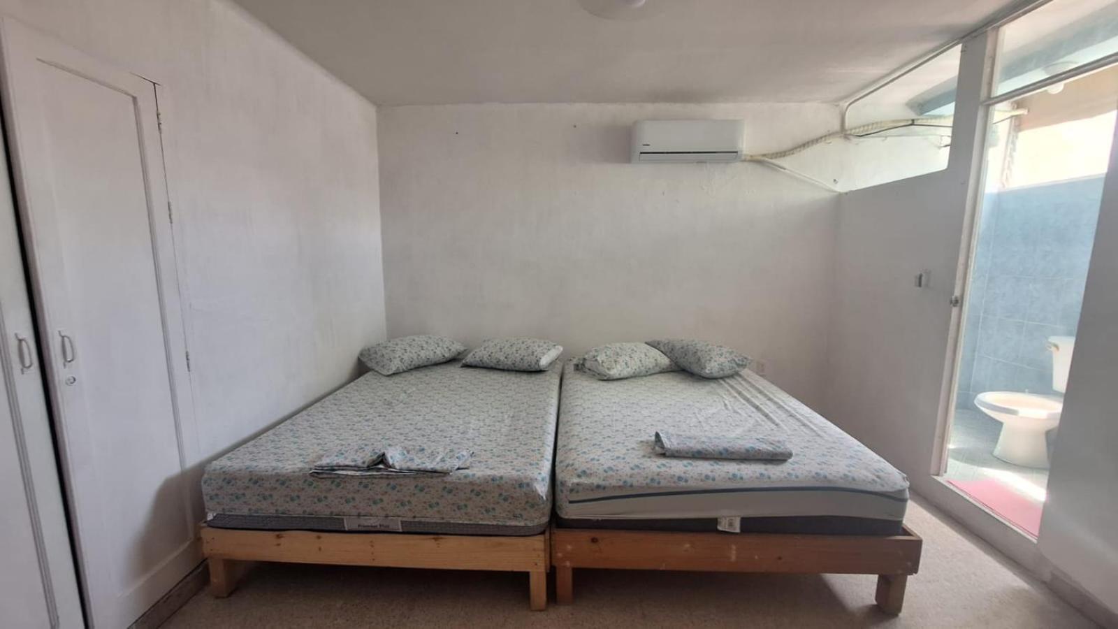 Pensión Recamaras Acuario Disponible Planta Alta Reserva Unicamente Whats Number 228ll5476o - N0 Reservatl0ns Here Veracruz