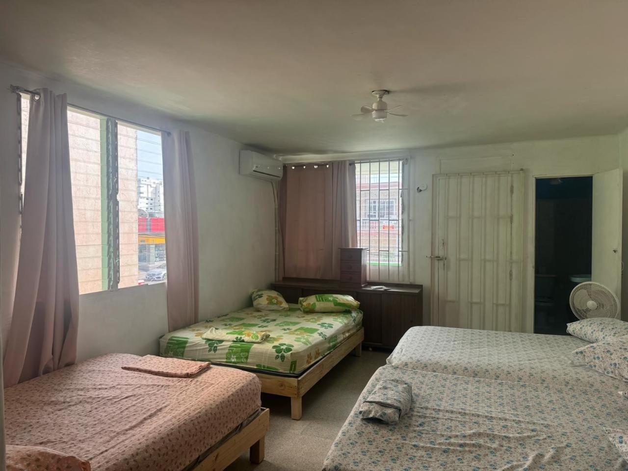 Recamaras Acuario Disponible Planta Alta Reserva Unicamente Whats Number 228ll5476o - N0 Reservatl0ns Here Pensión *