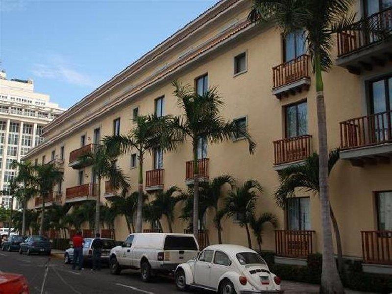 Fiesta Malecon Hotel