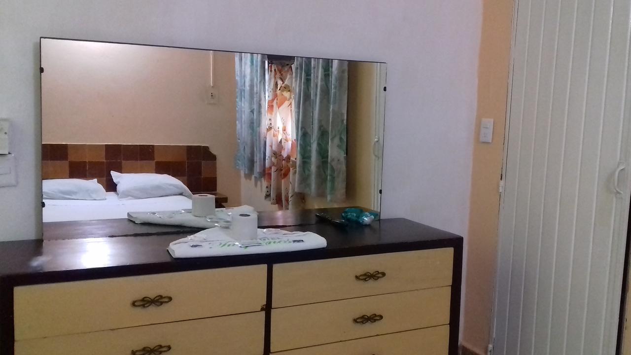 Los Tulipanes Hotel