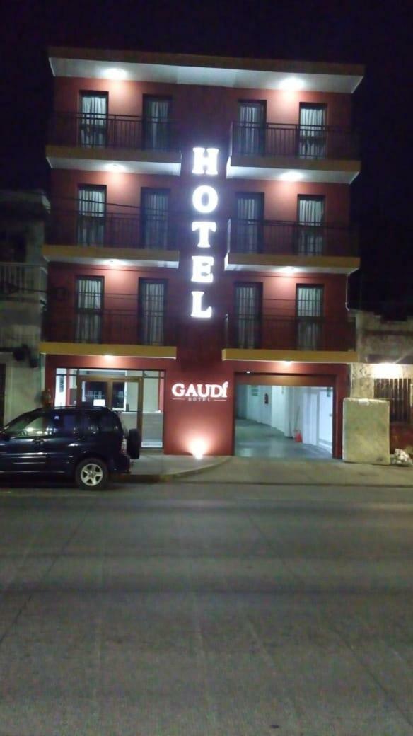 Gaudi Hotel 3*