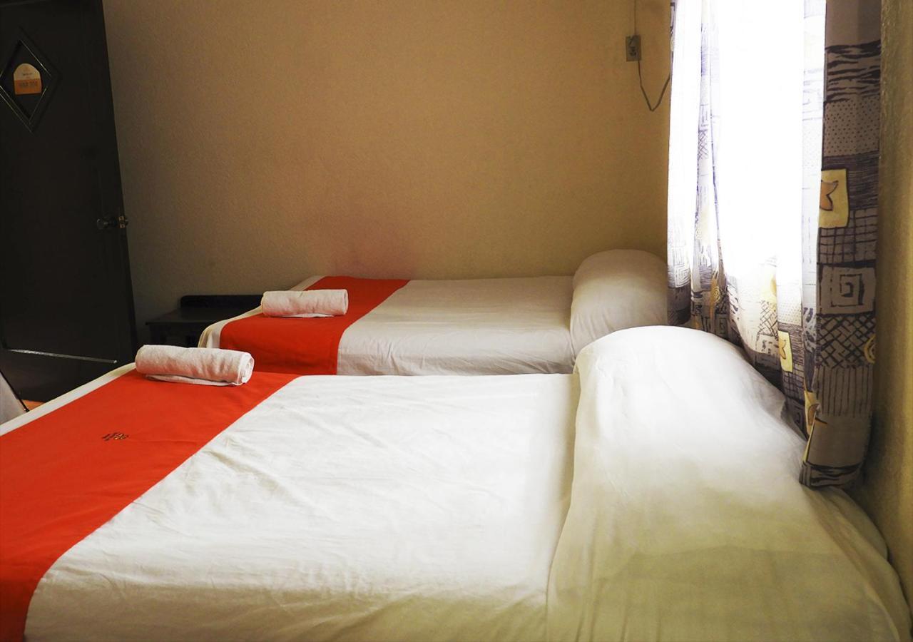 Hotel Xpress 2*