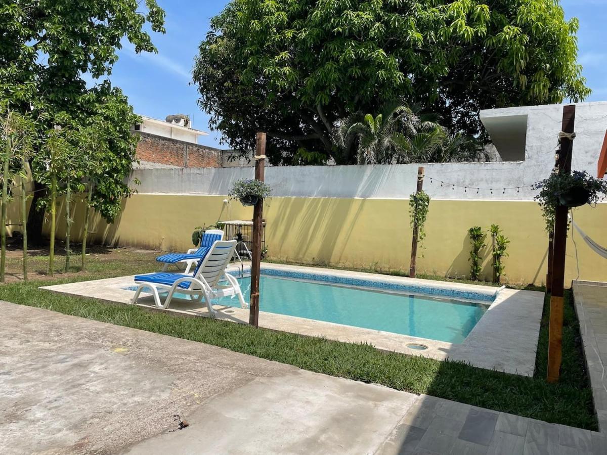 Real Veracruz: Con Alberca, Patio Y Garage!