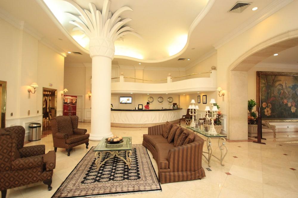 Hotel Gran Diligencias