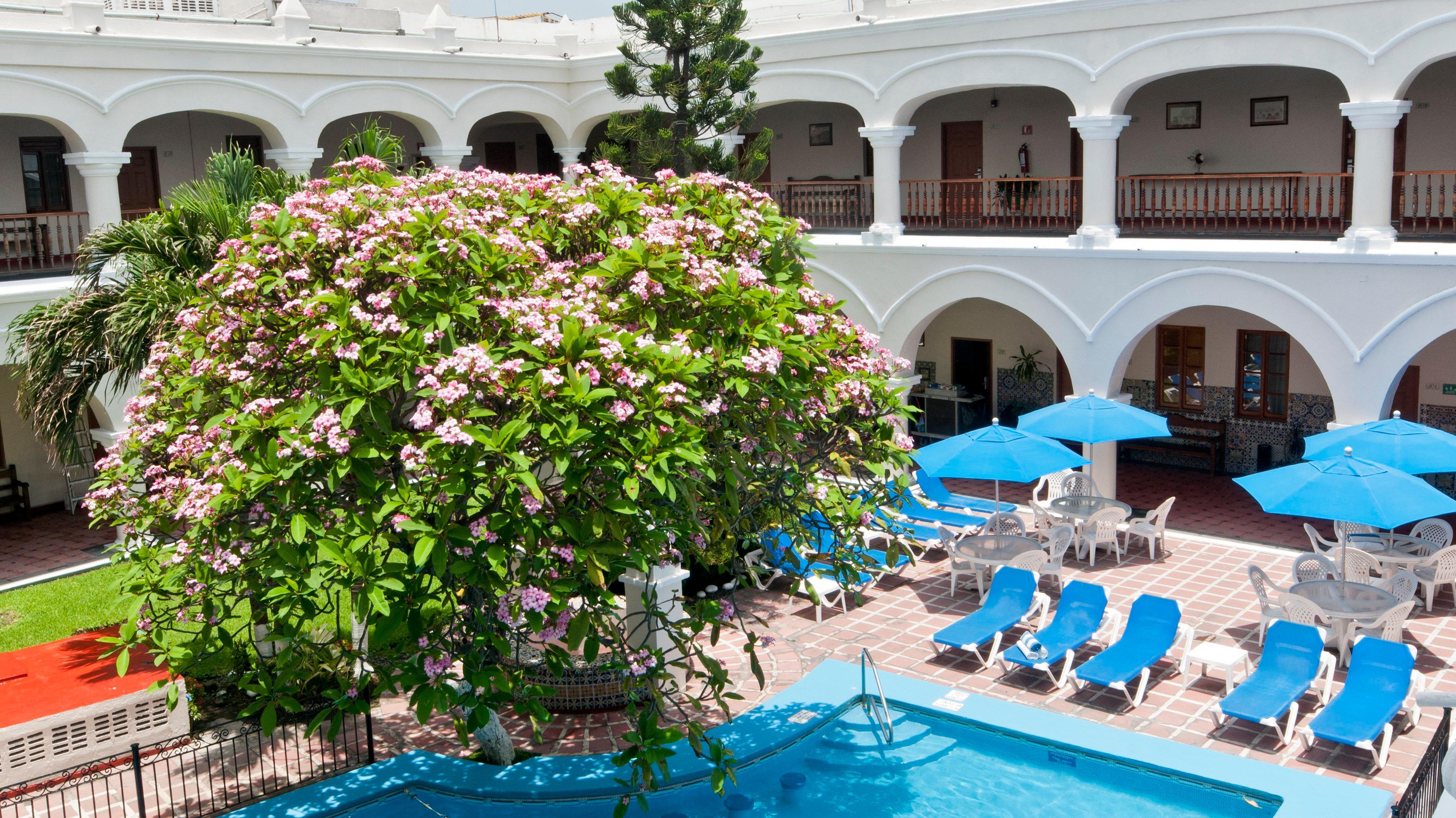 Hotel Veracruz-centro Historico, An Ihg 5*