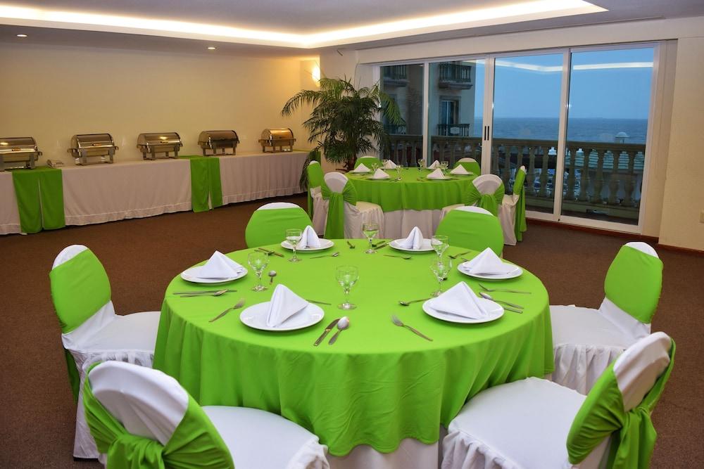 Real Florida Hotel