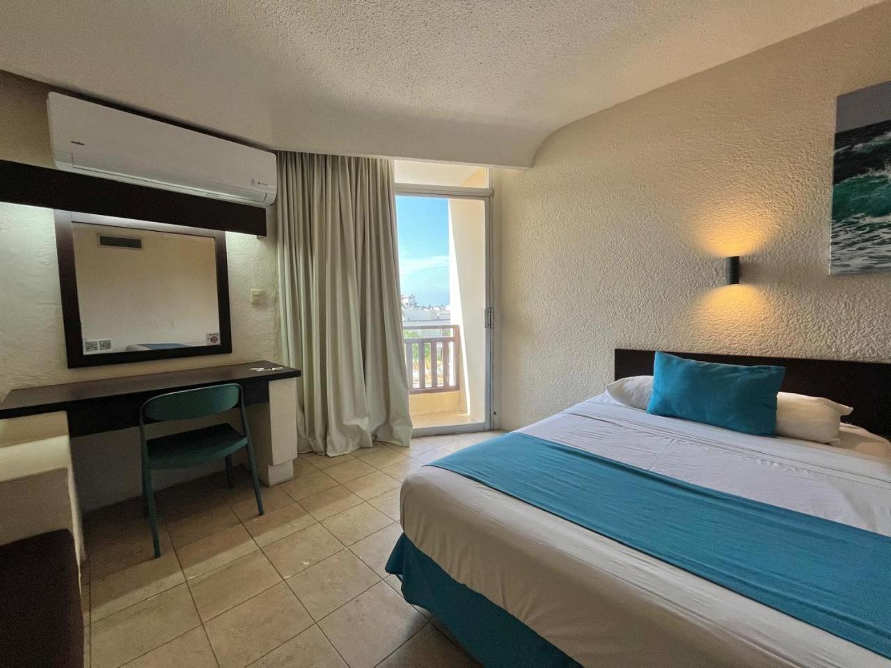 Howard Johnson By Wyndham Hotel