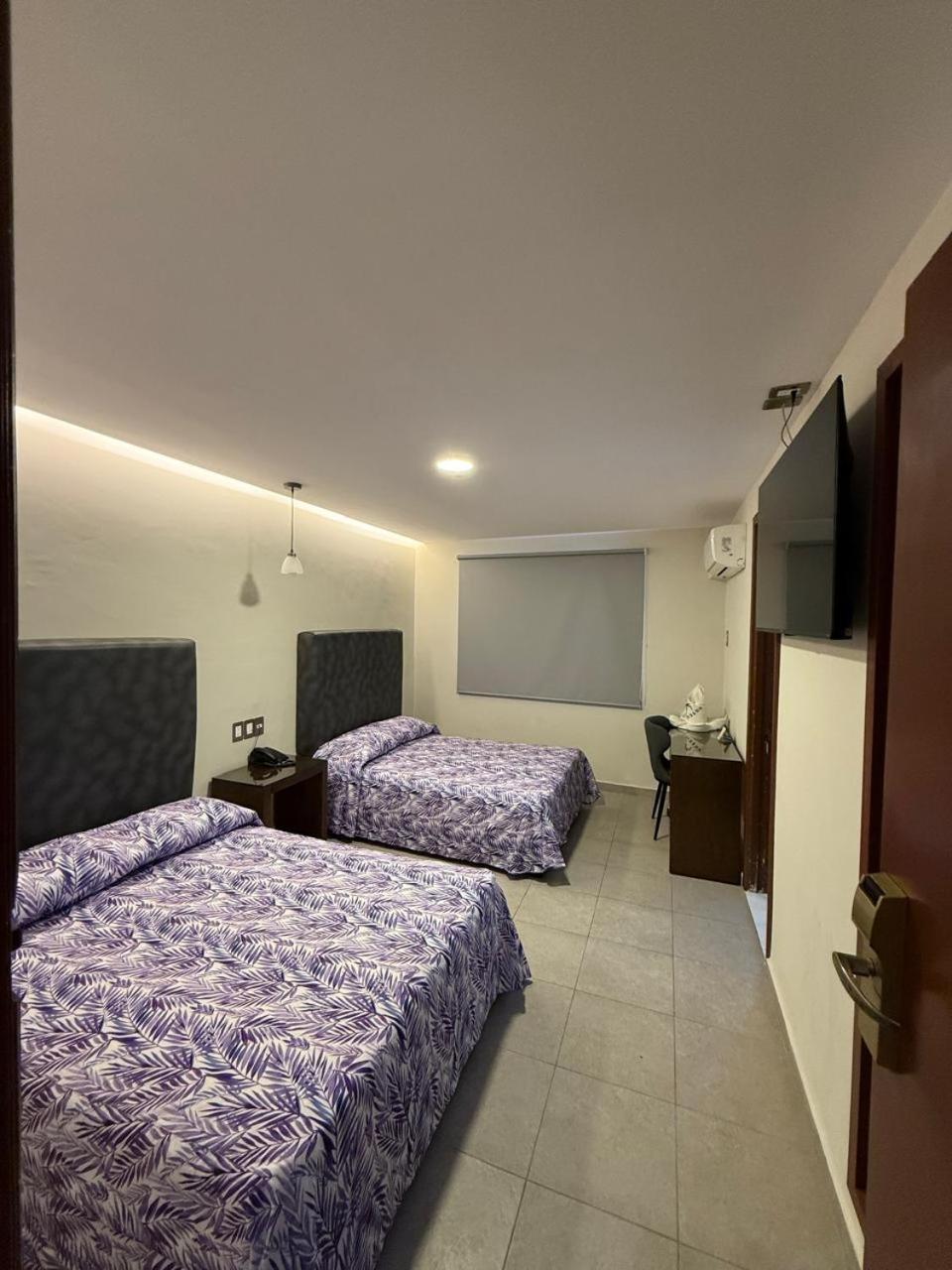 Hotel Impala enfrente al ADO Veracruz