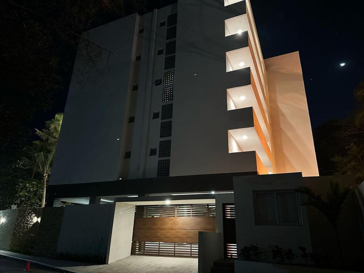 Modern Oceanfront Retreat 2bd 2bdr Wifi Pool